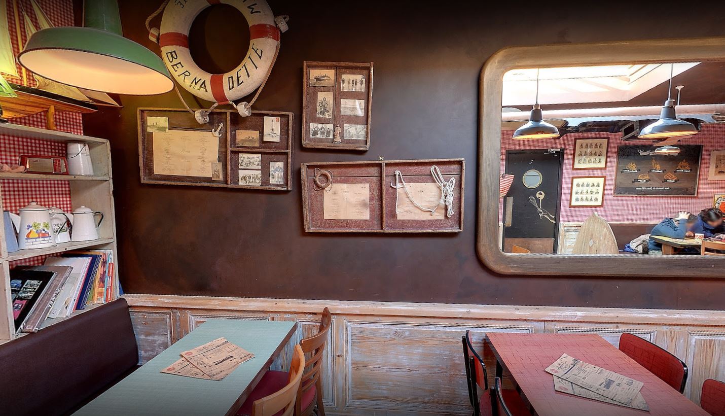 CAFE DU PORT (5)